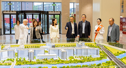 深化医教协同 共筑发展新篇——大连医科大学医学影像学院到辽宁方大总医院参观交流